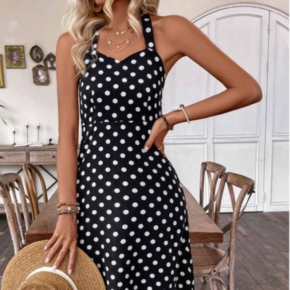 Polka Dot Sweetheart Neckline Halter Dress